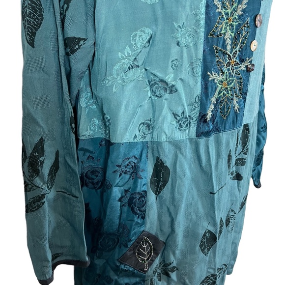 FAITH CELIA FORRESTER Teal Blue Embroidered Lagenlook Art to Wear Top Shirt sz M - Picture 6 of 16